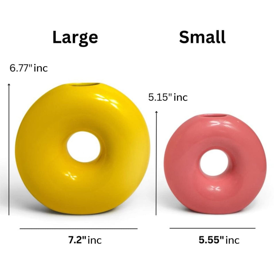 Donut-Shaped Ceramic Vase – Modern Decorative Flower Vase for Home & Office Décor