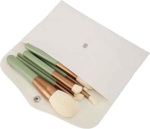7 Pcs Green Makeup Brush Set with Pouch – Lip Brush, Eyeshadow & Loose Powder Brushes