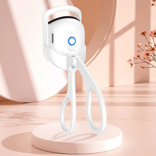 Automatic Electric Eyelash Curler – Long-Lasting Curling Eye Beauty Tool (Random Color)