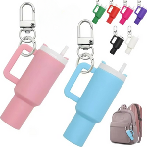 Mini Stanley Tumbler Keychain – Cute Water Bottle Charm for Bags, Keys & Gifts (Random Color)