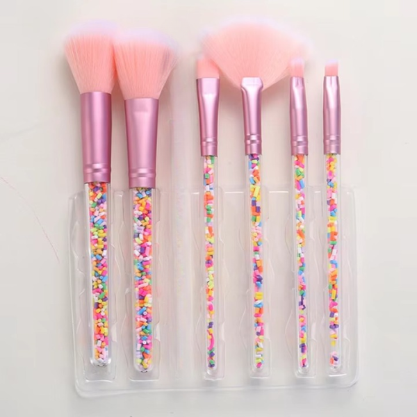 Sweet Beauty 7 Pcs Makeup Brush Set – Complete Brush Kit for Professionals & Beginners (Random Color)
